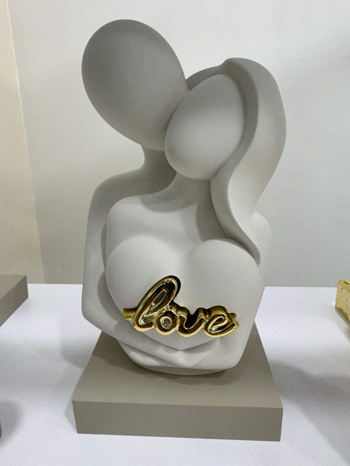 Bongelli preziosi Coppia Abbraccio con scritta Love